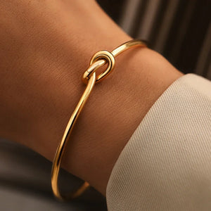 Eternal Knot – Vintage Stainless Steel Bracelet