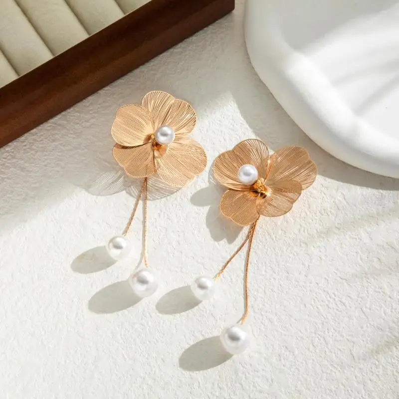 Eternal Bloom Pearl Earrings